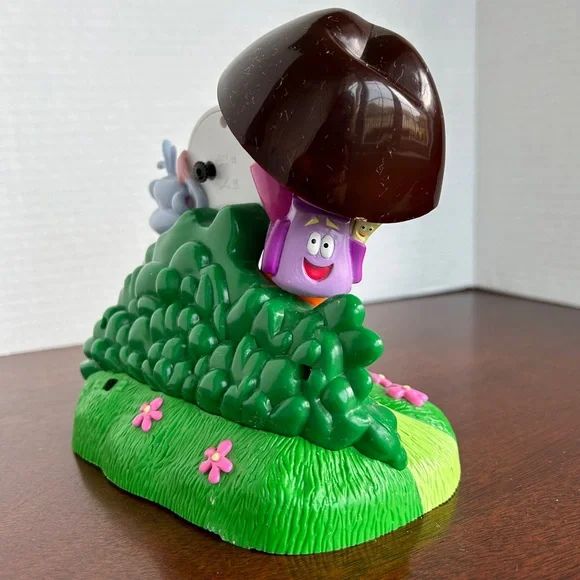 Vintage Dora the Explorer & Boots Battery Operated Clock with Musical Alarm 2003 - Picture 5 of 10